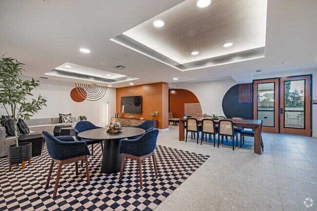 Salón del club - Somi