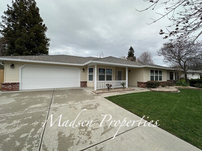 Building Photo - 3036 Calistoga Dr