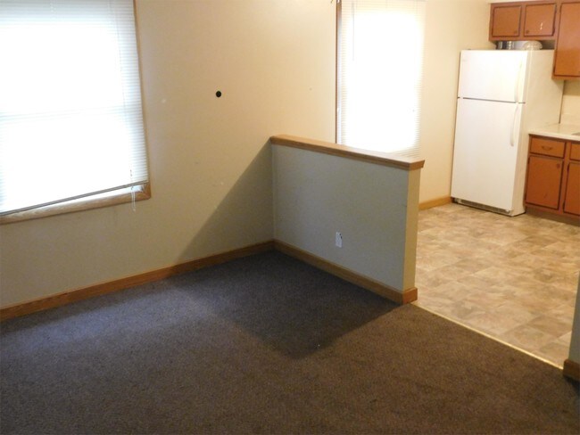 Foto del edificio - 255 32nd St NW