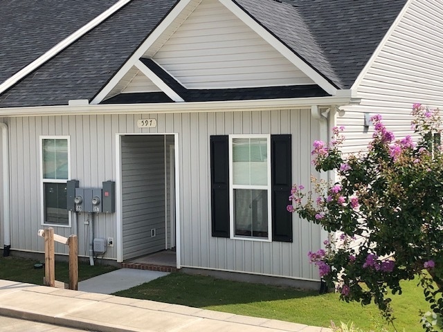 Building Photo - 599 Blue Ridge Dr