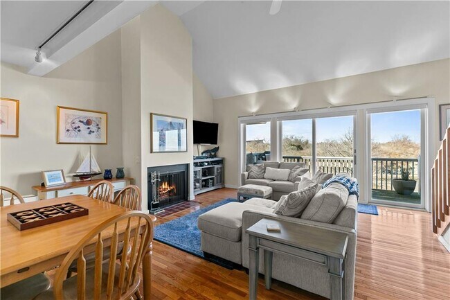 Building Photo - 157 Harrison Ave