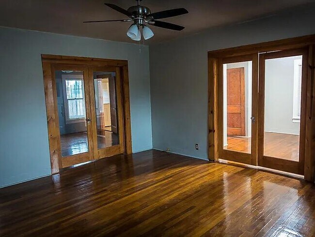 Foto del edificio - 715-723 W Cannon St