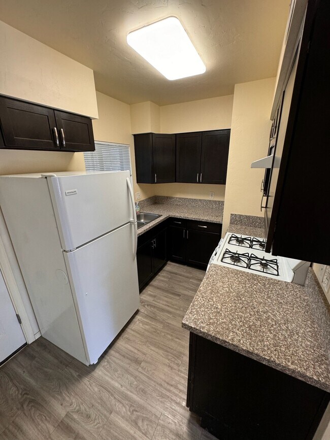 Foto del edificio - 4135 E Fairmount St