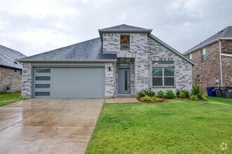 Building Photo - 496 Fox Ridge Dr