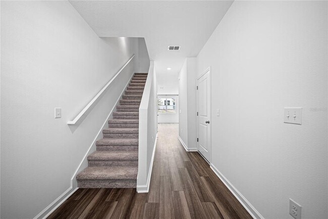 Building Photo - 6171 Calle Ochoa St