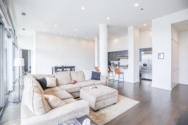 Foto del edificio - 910 W Huron St