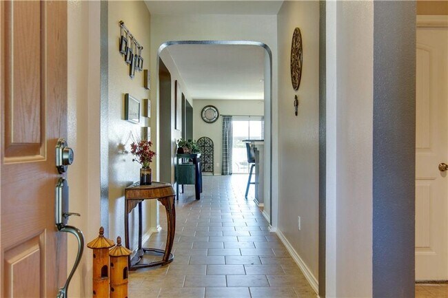 Building Photo - Crystal Crossing in Leander at its Finest!