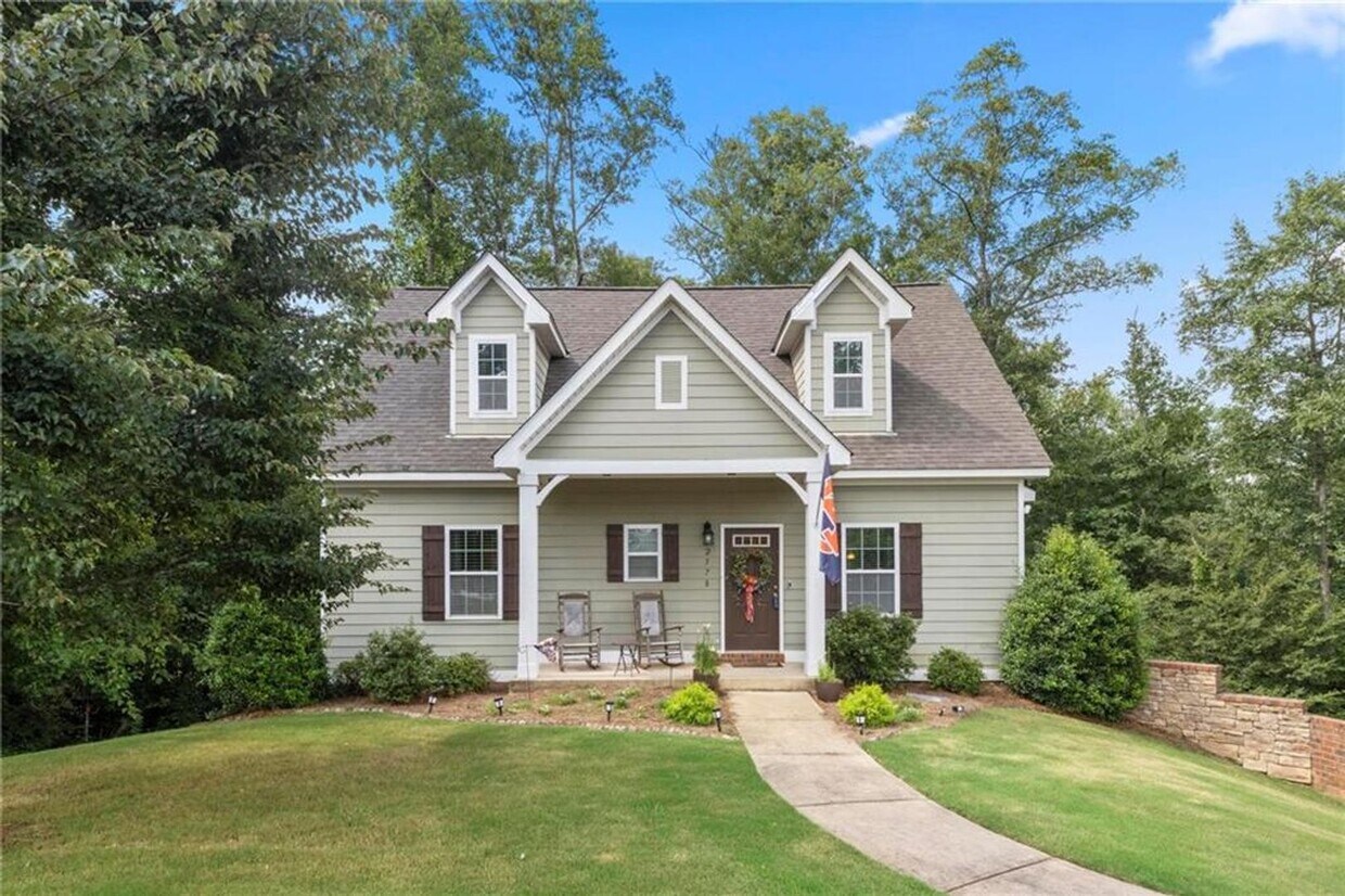 Primary Photo - 3Bed/2.5 Bath Available Now!