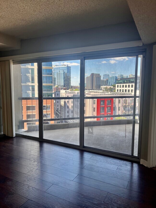 Foto del edificio - 900 19th Ave S