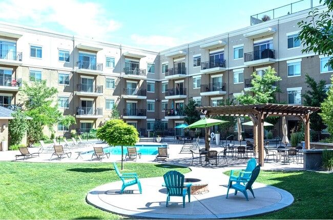 Interior Photo - Kay's Crossing