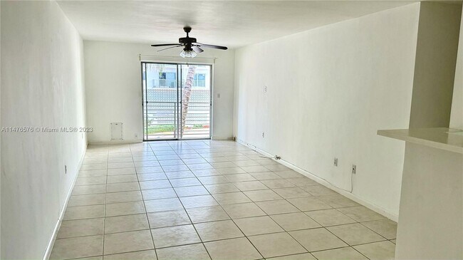 Foto del edificio - 1441 Lincoln Ct