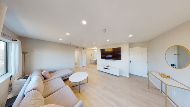 Foto del edificio - 711 S Bayshore Blvd