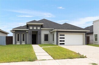 Building Photo - 3107 E Tamarindo Ave