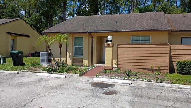 Foto del edificio - 137 Creekside Way