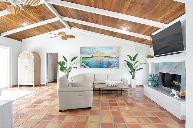 Foto del edificio - 19 PineHill Trail E