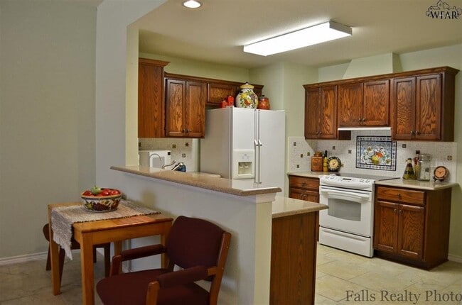 Building Photo - 4809 Eldorado Dr