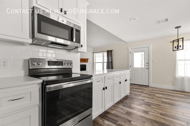 Foto del edificio - 740 N League Ranch Rd