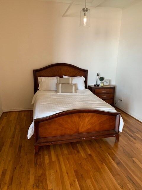 Queen sized bed - 201 Main St