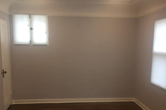 Office / Foyer - 4337 N Woodburn St