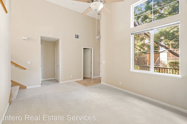 Building Photo - 3 br, 2.5 bath House - 1809 Silva Place