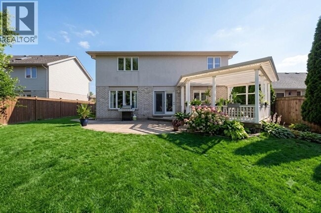 Building Photo - 2923 Stoney Creek Dr