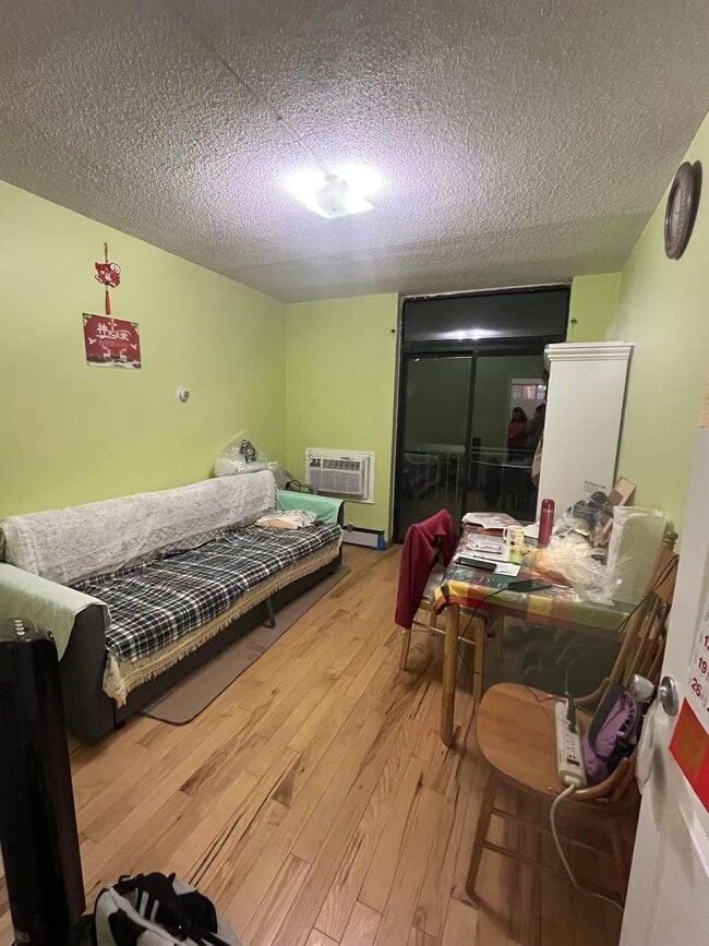 Foto del edificio - 144-63-163 37th Ave