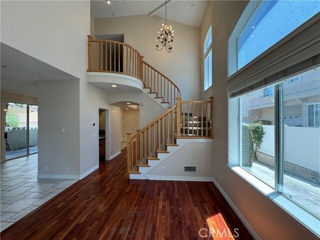Building Photo - 2118 Clark Ln