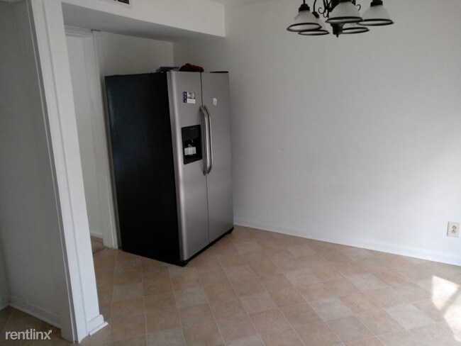 Building Photo - 2 br, 2 bath Townhome - 1608 Devonwood Drive