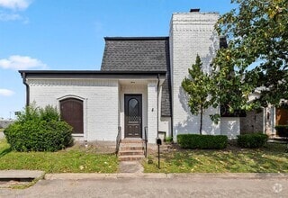 Building Photo - 1903 Bittercreek Dr