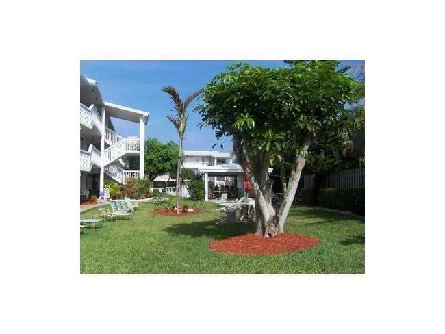 Building Photo - 234 Hibiscus Ave
