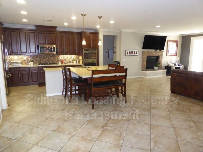 Foto del edificio - 26458 Woodstone Pl