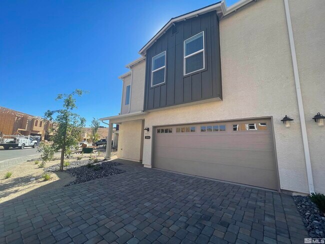 Foto del edificio - 4960 Cavestone Rd