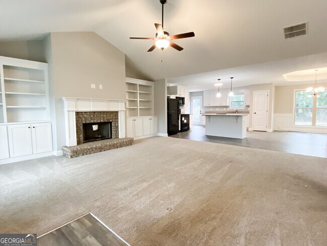 Foto del edificio - 54 Brookhaven Wy