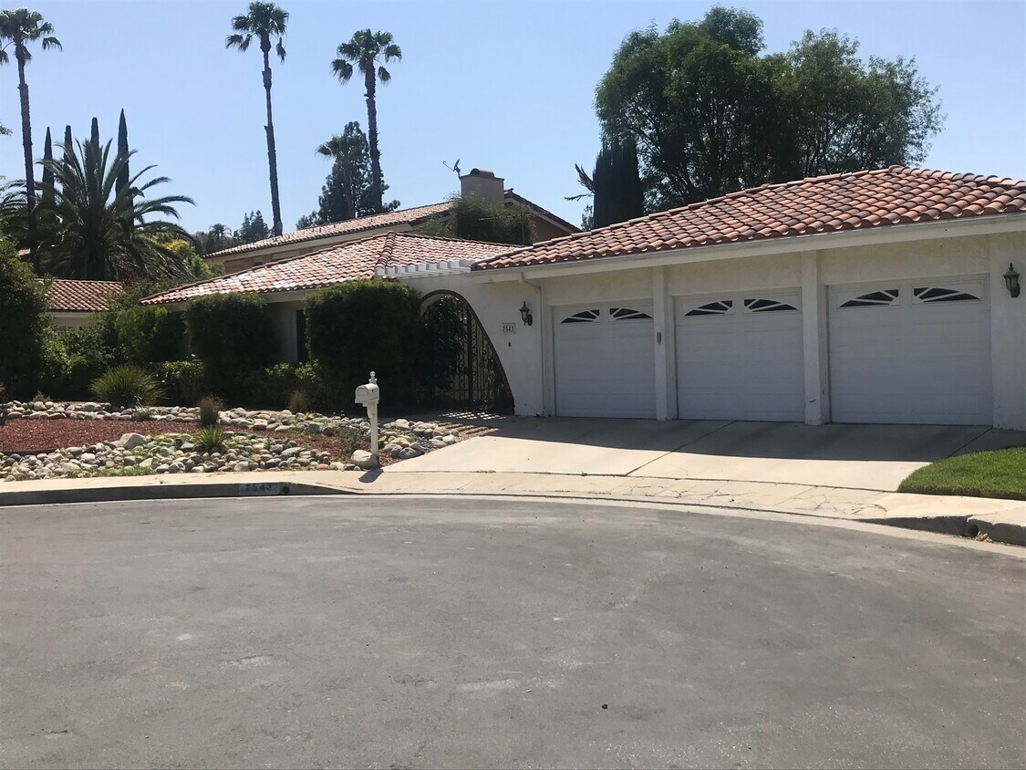 7543 Lilla Pl, Canoga Park, CA 91304 House for Rent in Canoga Park