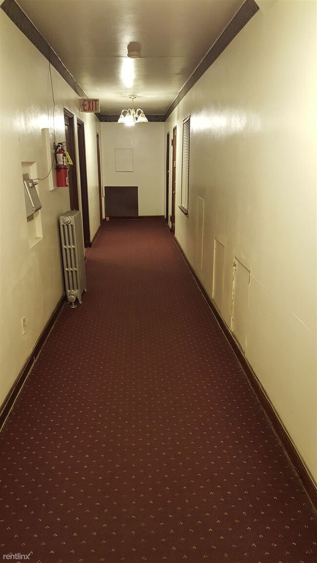 Foto del edificio - 2305 N 57th St