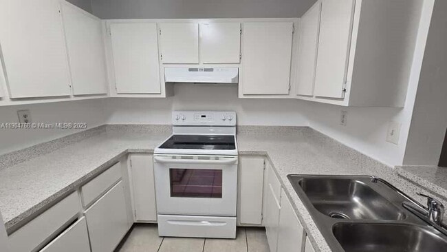 Building Photo - 10717 Cleary Blvd