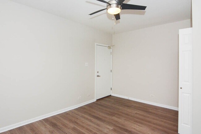 Building Photo - 1627 N Humboldt Blvd