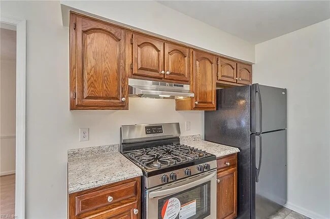 Foto del edificio - 1221 Garth Ct