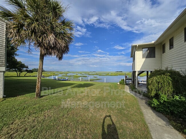 Foto del edificio - 337 Dogwood Ln