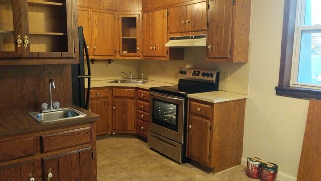 Foto del edificio - 1494 N Charlotte St