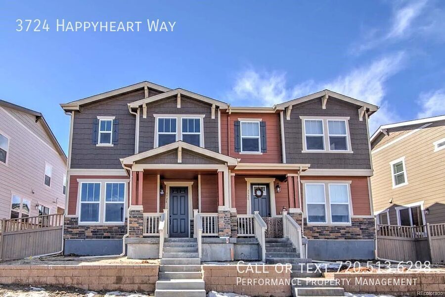 Foto principal - Beautiful Low Maintenance Townhome