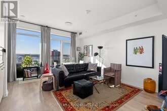 Building Photo - 1285 Dupont St