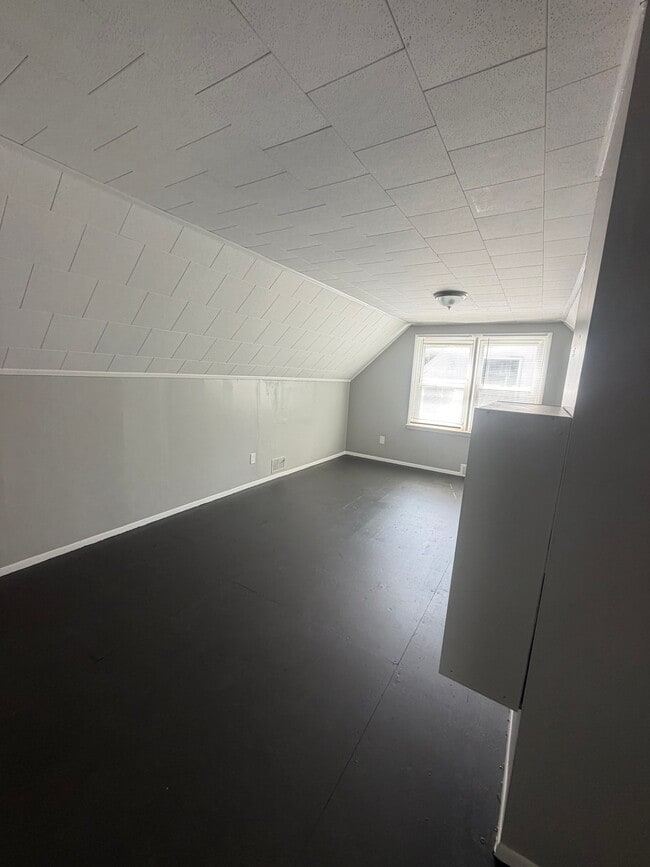 Building Photo - 15829 Beaverland St