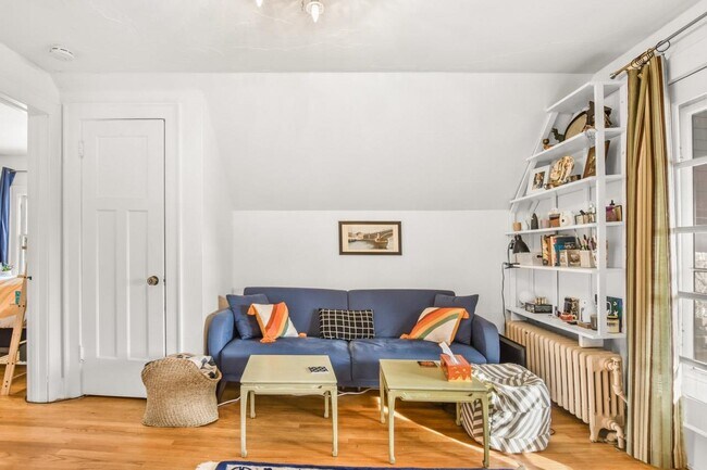 Foto del edificio - 1319 Rutledge St