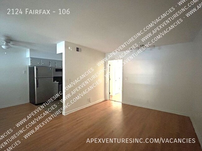 Foto del edificio - Nice 1 Bedroom, 1 Bath, one-level condo cl...