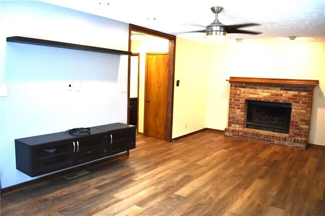 Foto del edificio - 2264 Post Oak Dr