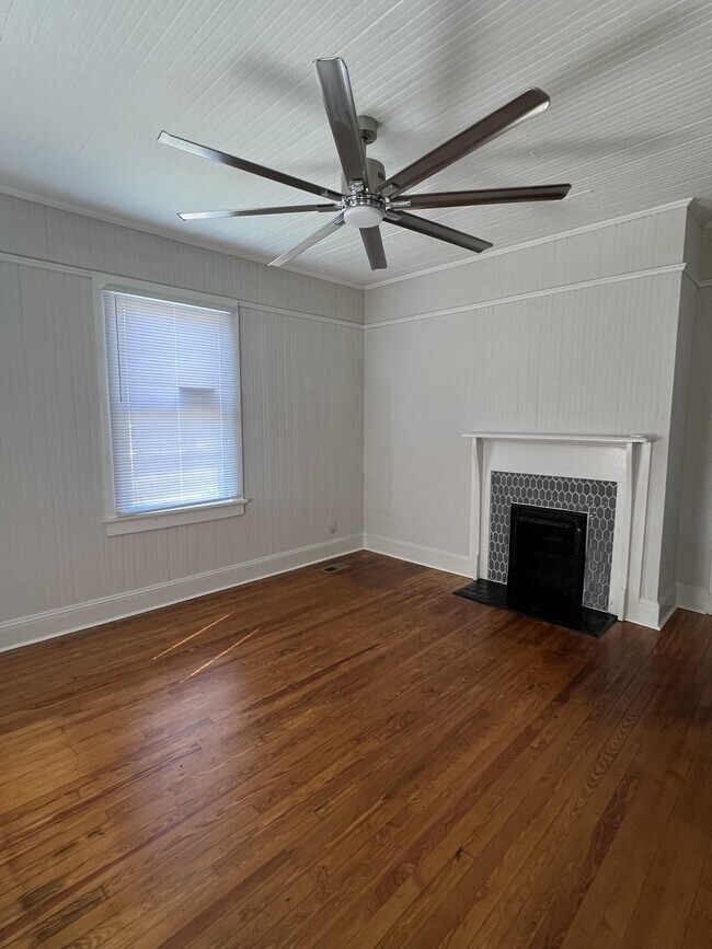 Foto del edificio - 726 Maywood St