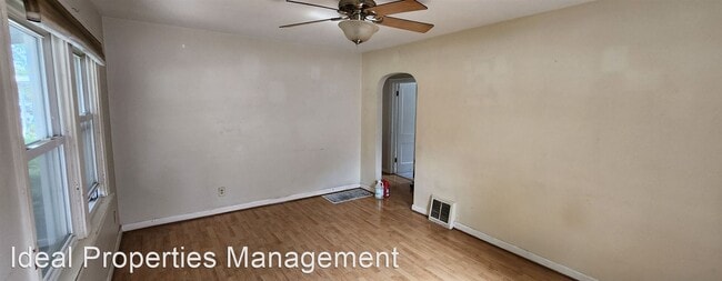 Building Photo - 2 br, 1 bath House - 2832 S 4th Street