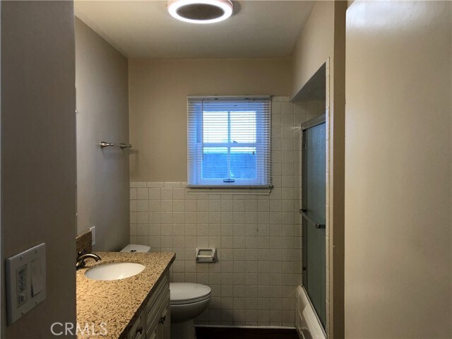Building Photo - 835 N Glassell St