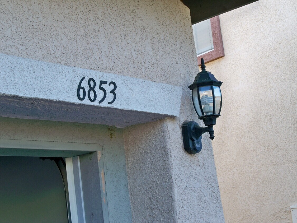 Primary Photo - 6853 Sweetwater Way